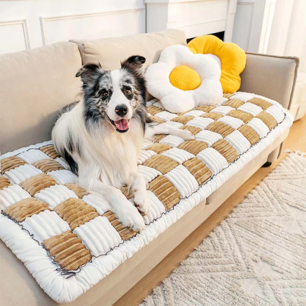 Cozy Travel Pet Blanket™